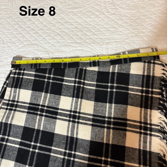 NWT - Antonio Melani Plaid Black and Cream Women's Mini Skirt - Picture 13 of 16